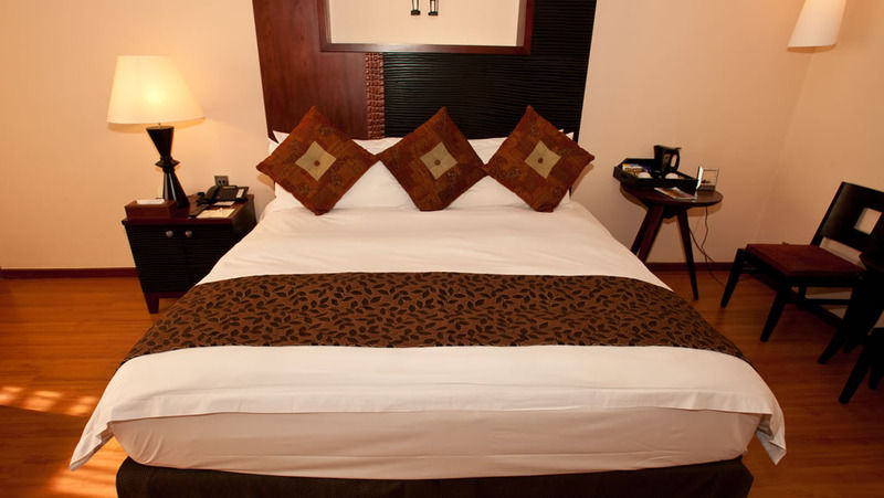 Sea Cliff Hotel Dar-es-Salaam Eksteriør bilde