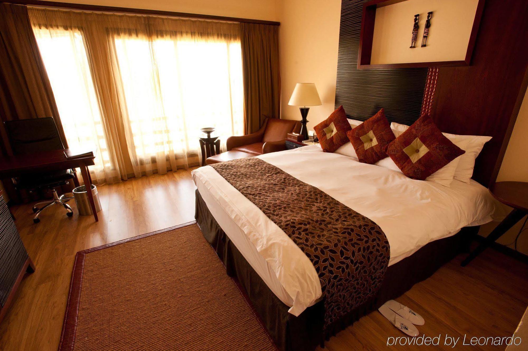 Sea Cliff Hotel Dar-es-Salaam Eksteriør bilde